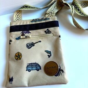 Dakine crossbody bag